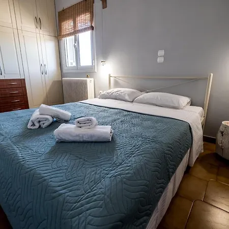 Dream House With Panoramic View In Nauplia